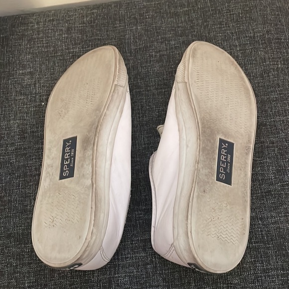 Sperry slip on summer shoes - Picture 3 of 3